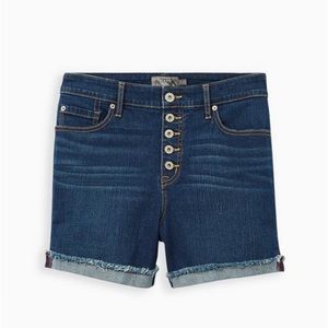 SOLD Like New Torrid Jean Short